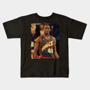 Shawn Kemp - Vintage Design Of Basketball Kids T-Shirt